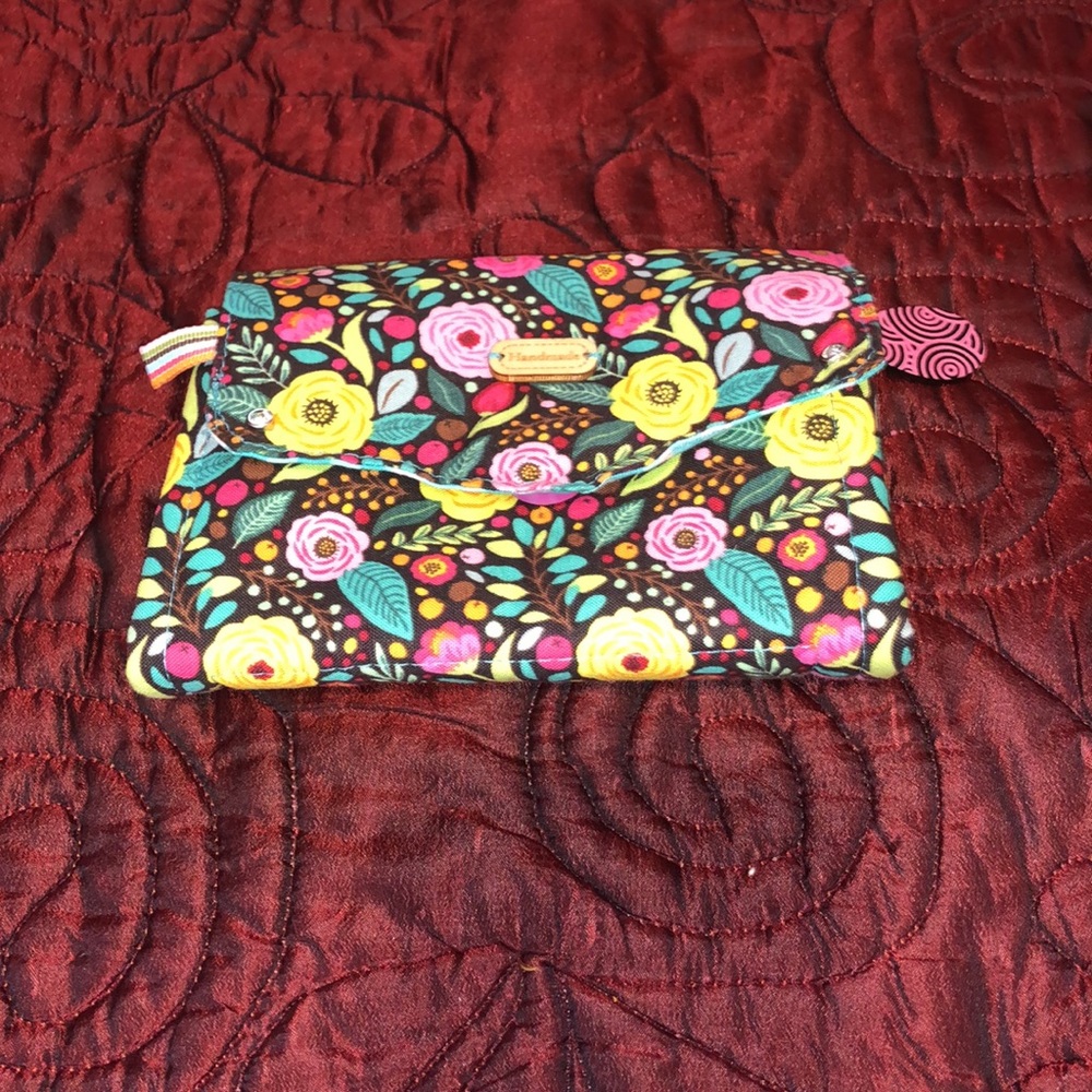 Vera Bradley Style Handmade and designed by Shannon 3 pocket wallet